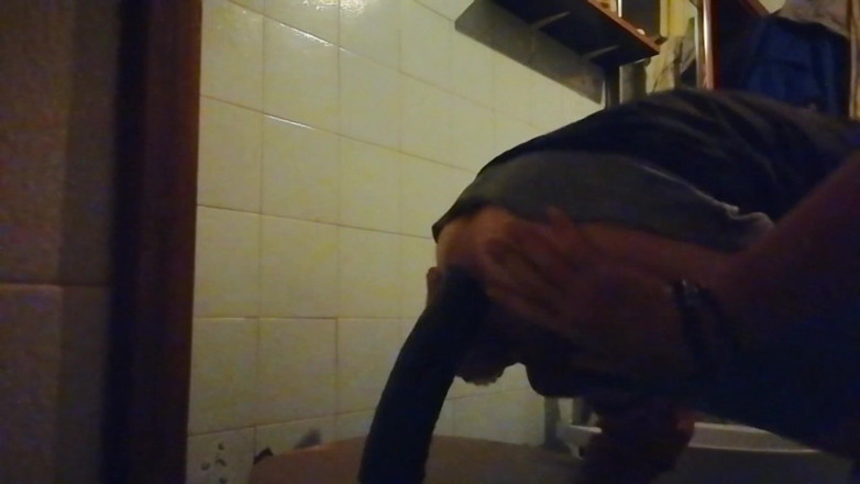 Culopeke: เขาสนุกสุดเหวี่ยงกับแฟนหนุ่มในห้องน้ำ