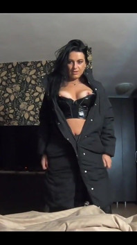 milfycalla twarz jebanie, doggystyle i cumming over my long black winter jacket 183- Uwielbiam filmowanie w tej długiej czarnej zimie J