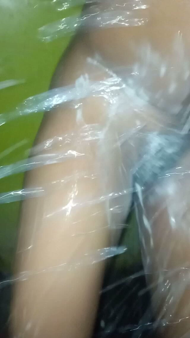 Me and my new slut: Ea își face baie cu corpul sexy