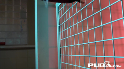 PUBA Solo: 자지 준비하는 걸 좋아하는 Leya falcon