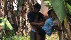 Amateur Teen Studio: मुझे कक्षा में देर हो गई है, Pls मुझे घर भेजने के बजाय मुझे चोदती है