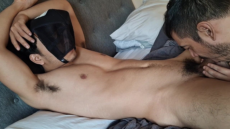 Bare skin man: Impossible Not to Cum Deep Oral