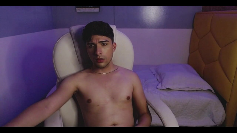 Diego latinboy: Masturbating and Cumming on Webcam While Meeting Random People Around...