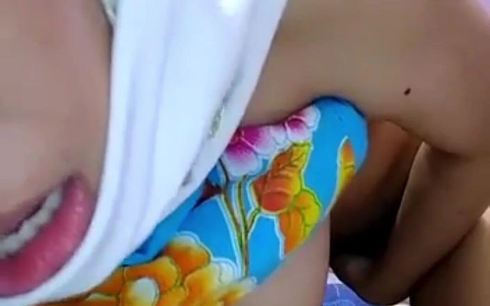 Jilbab69: Sau giờ làm việc âm đạo nứng