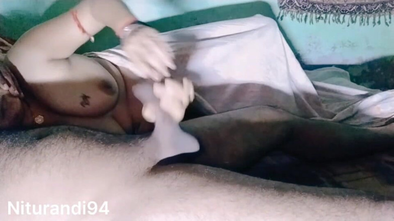 NituRandi94: Mi madrastra caliente follando por novio - audio hindi