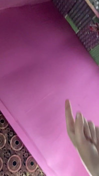 Quando si fa pisciare ovunque cercando di farlo uno mentre si è in piedi