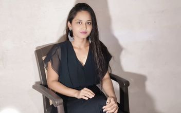 Hot Indian Girl Fuckt Hard in Chair Hard