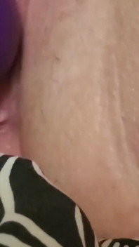 Making My Pierced Pussy Squirt with My Viberater