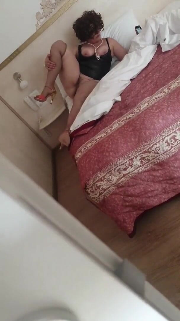 sabrinawifehots: Isteri Itali Sabrina