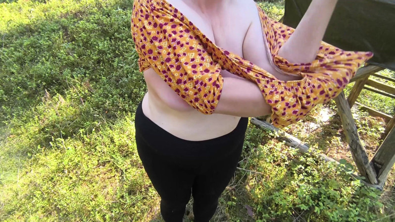 Bouncy Tits Action: Titslapping Weltrekord Trainig 2 - 13 von 18 - 4230 Ohrfeigen
