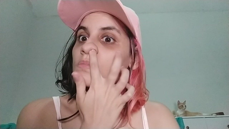 Ms Candy Bunny: Nose Picking 2