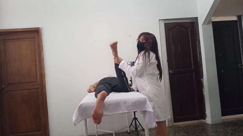 NEGRITA SEXY: The Massage at the Institute Ended Deliciously! My Boyfriend Came...