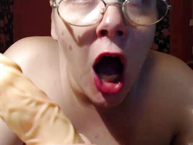 Putarankahotmilf: Fetysz potrójny dildo jebanie