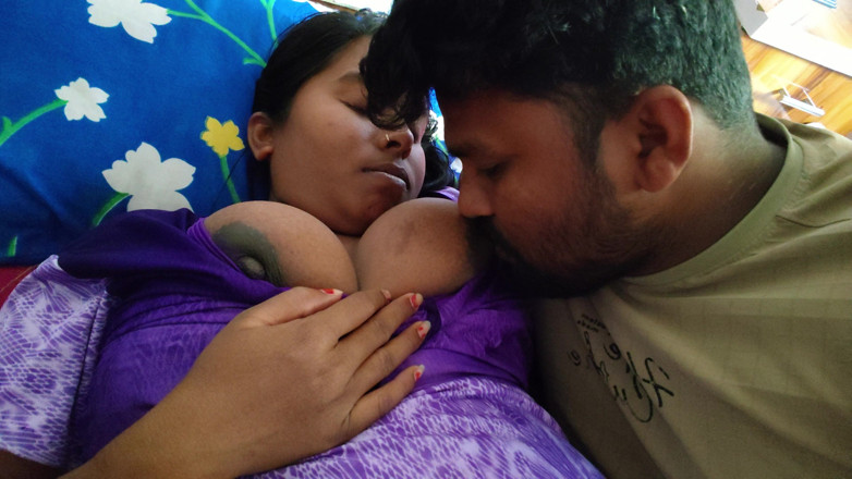 Premi pooja: Devar apni w ciąży bhabhi ka suking kar raha he -...