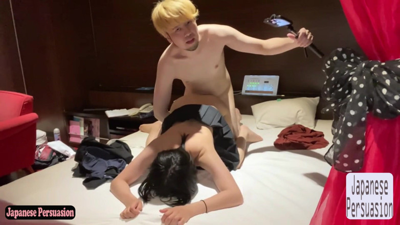 Asian happy ending: Сюрприз в красивых очках. Обычная съемка превращается в неожиданную приватную память вместе.1-й