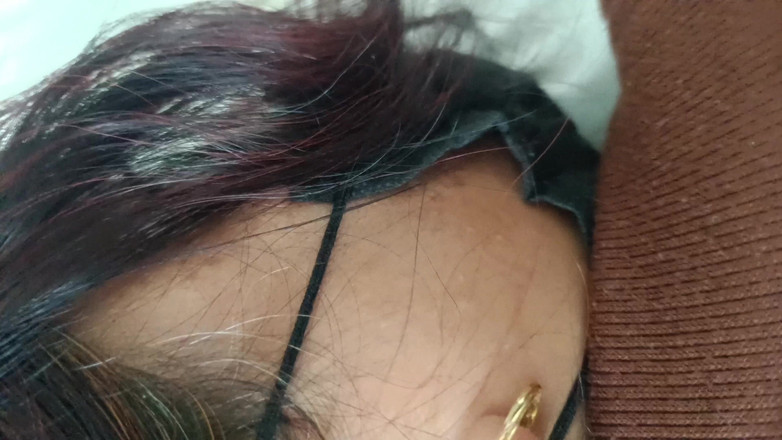 Lund ki piyas: デシ・インディアンの継兄弟