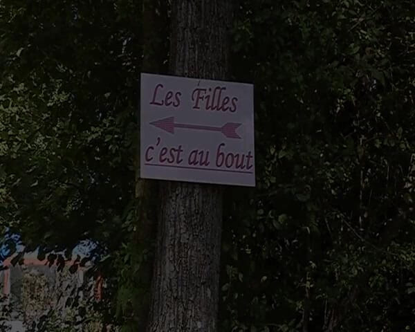 Filles Francaises: ตุ๊กตาฝรั่งเศสน่ารัก กินน้ำเงี่ยนหลังโดนเย็ดตูดแรงในป่า