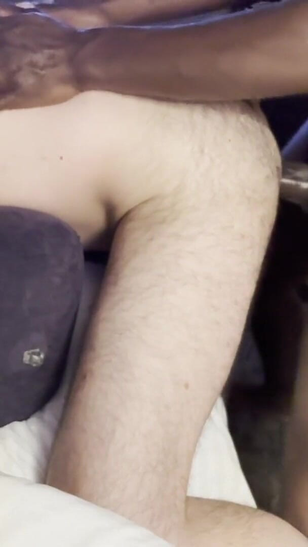 BBC Fucks Latin Bottom (Hung verse king)