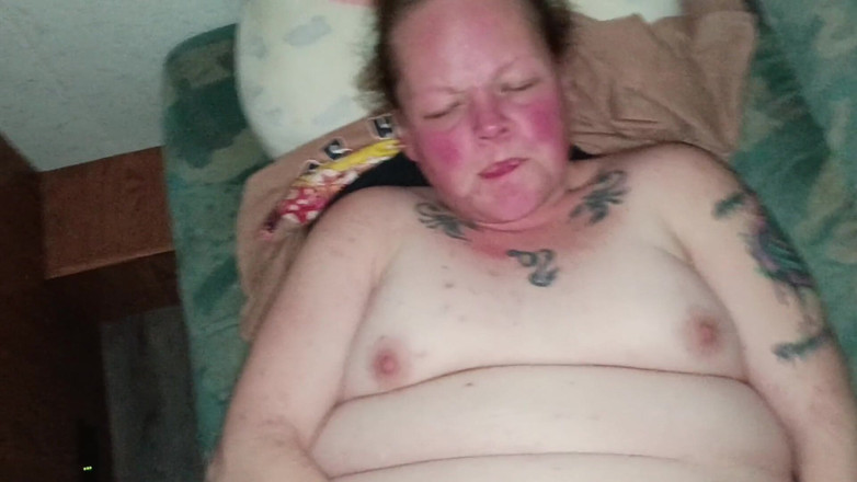 Horny Ginger: Amadora bww caseiro buceta jogar com uma foda rápida! De...