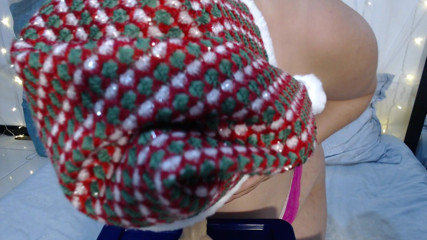 Luna Melek: Christmas tits, bobbies workship