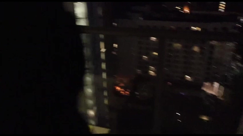 Arda Fennec Ladyboy: Tengah malam di Paris