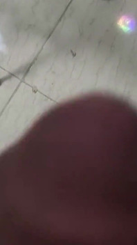 La mejor novia comparte a su novio con su mejor amiga con tetas perfectas
