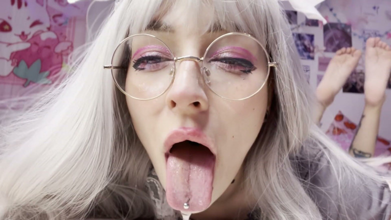 lanalovacutie: Éjaculation sur mon beau-père