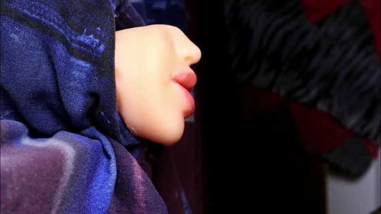 SEXY_GUYBEST: Dikongkek mulut basah yang keras dan mendalam realistik