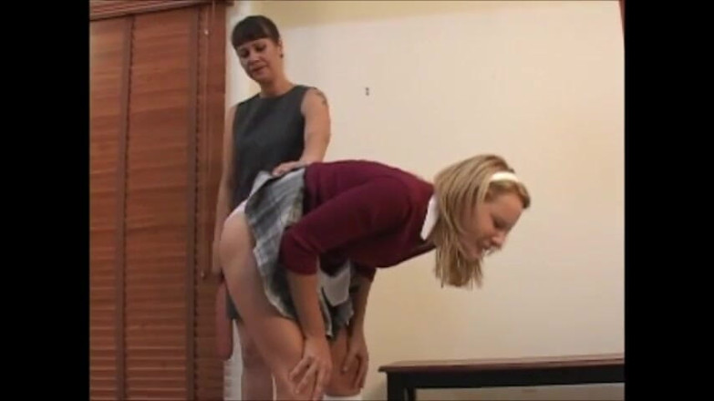 Punished Brats Spanking: Pixie'nin dolguları