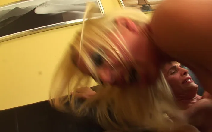 Hand Lotion Studios: Amateur blonde babe got fucked and cumshot by the doctor