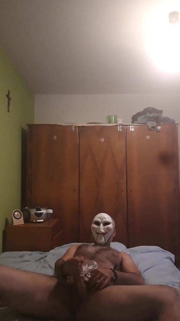 SingerMask: Fuck this pussy toy!