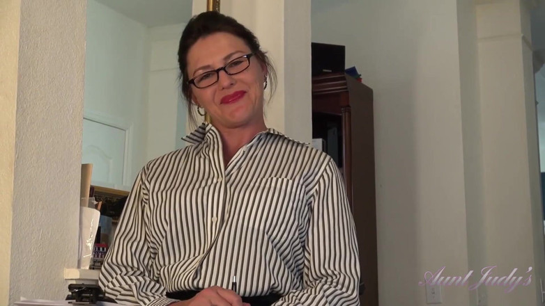 Aunt Judy's: AuntJudys - Busty mature hairy amateur Joana is your new secretary