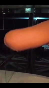 Dubur panas dan blowjob dengan mulut air mani