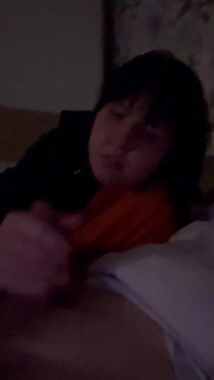 Couple18and38: Jovem De 18 Anos Faz Sexo Oral À Noite