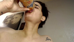 Abby Anna: Гучний крупний план, Soda Burps