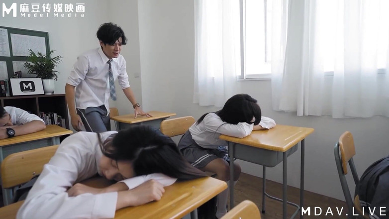 ModelMedia Asia: Md-0189 Campus Taboo/lunch Break Sex to Play with Youth