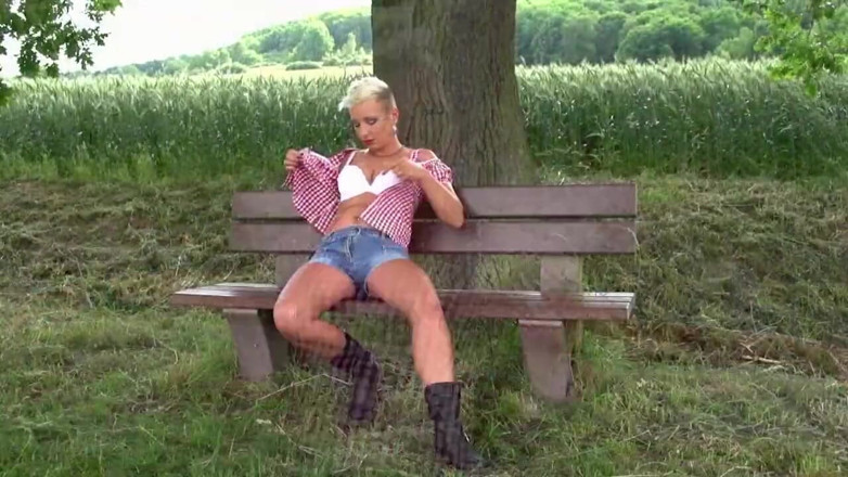 Deutschland porn: German Pornstar - (FULL HD MOVIE)