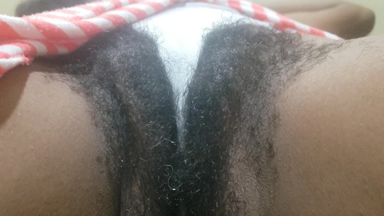 Lovemina: Belle-mère, femme mariée sexy, vidéo maison, grosse chatte, gros plan