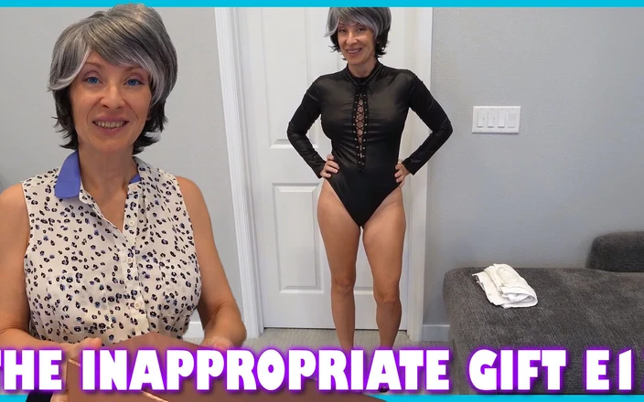 Milf Stella: Happy Thanksgiving GILF Neighbor - the Inappropriate Gift E17 - MILF Stella
