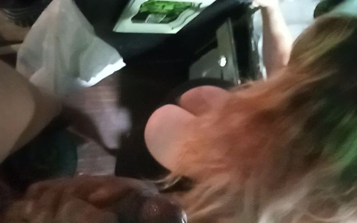 Kinglucero and nahinawahine: Aksi harian Findom God dan Findom Goddess