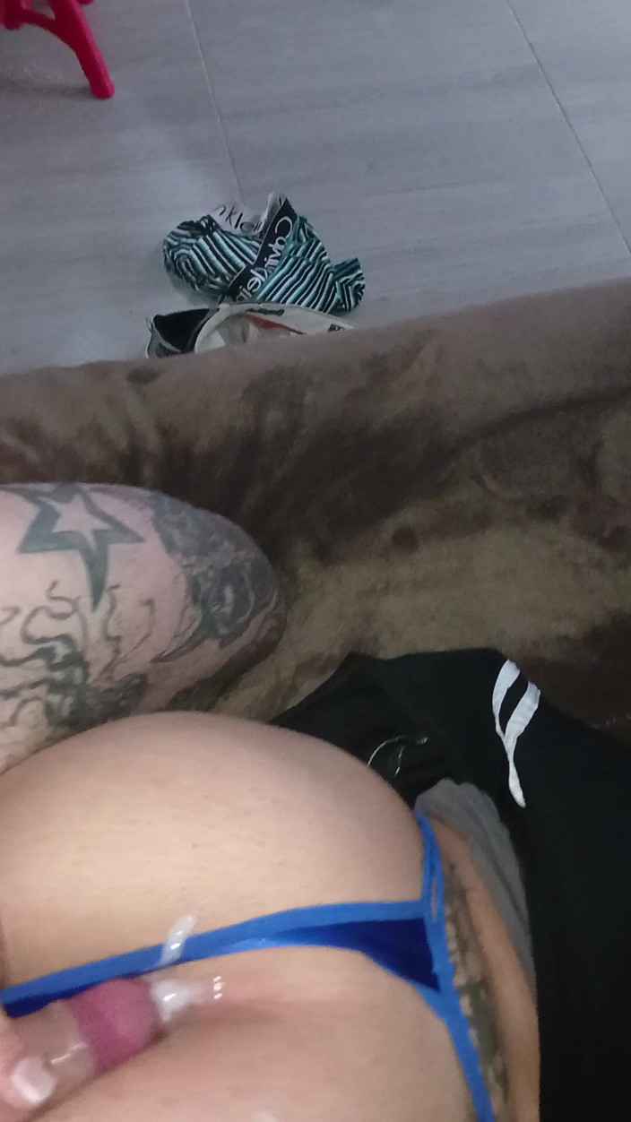 Vikingoazul: Trans mông lớn deepthroat được fucked lưng trần