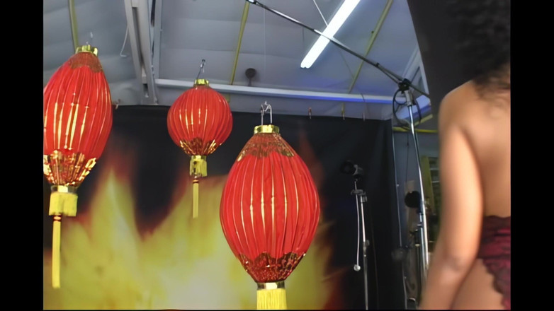 Lexinghton - Full HD: マヤと彼女の舌豚