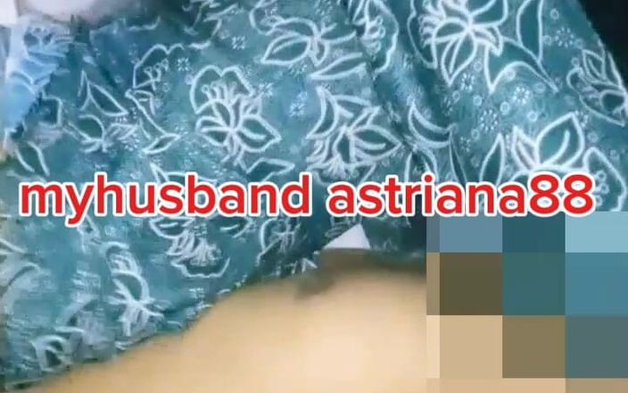 Astriana88: Красивая мачеха пкк и глава деревни: нечеткие лица, но горячая атмосфера, часть 3