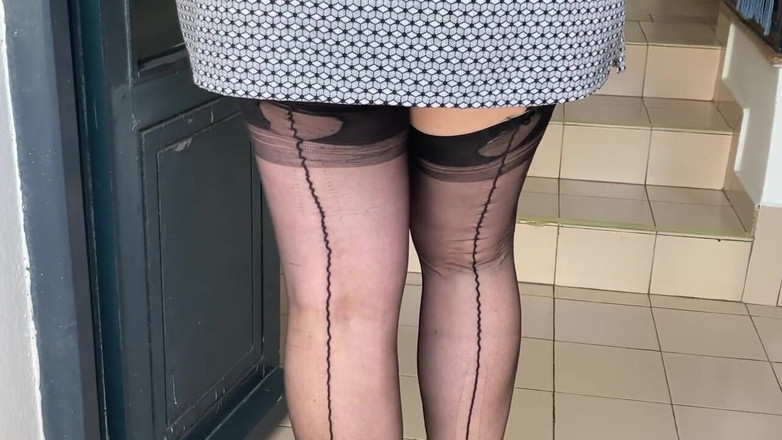 Aunty Sandra vintage girdle queen: Tante sandra in ihrem erstaunlichen hinterngürtel