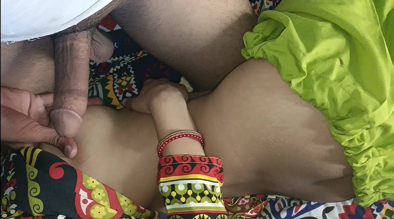 TomatoBig: Prințese din Dubai se fut cu un muncitor pakistanez în cameră