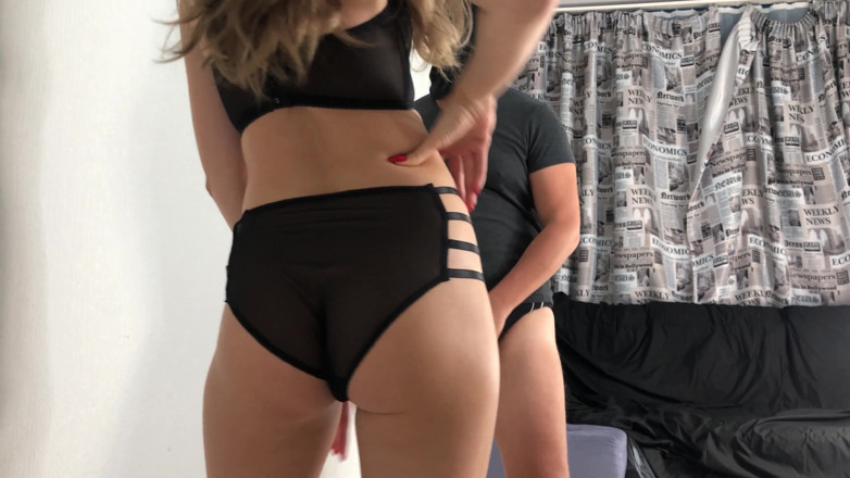 Homemade ballbusting: Ballbusting (hoek 2)