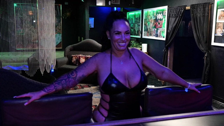 Iluv Shauna: Nacho gibt mir die ultimative tour durch seinen sexclub