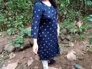 Queenrima: Bhabhi reservada na estrada para 500 rupias e fodida em casa -...