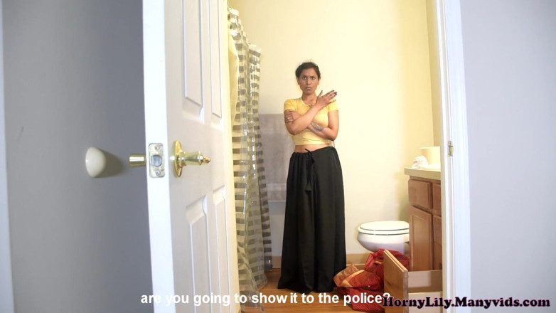 Horny Lily: गांव की तमिल नौकरानी को चोरी करना जो नौकरी के लिए कुछ भी करेगी