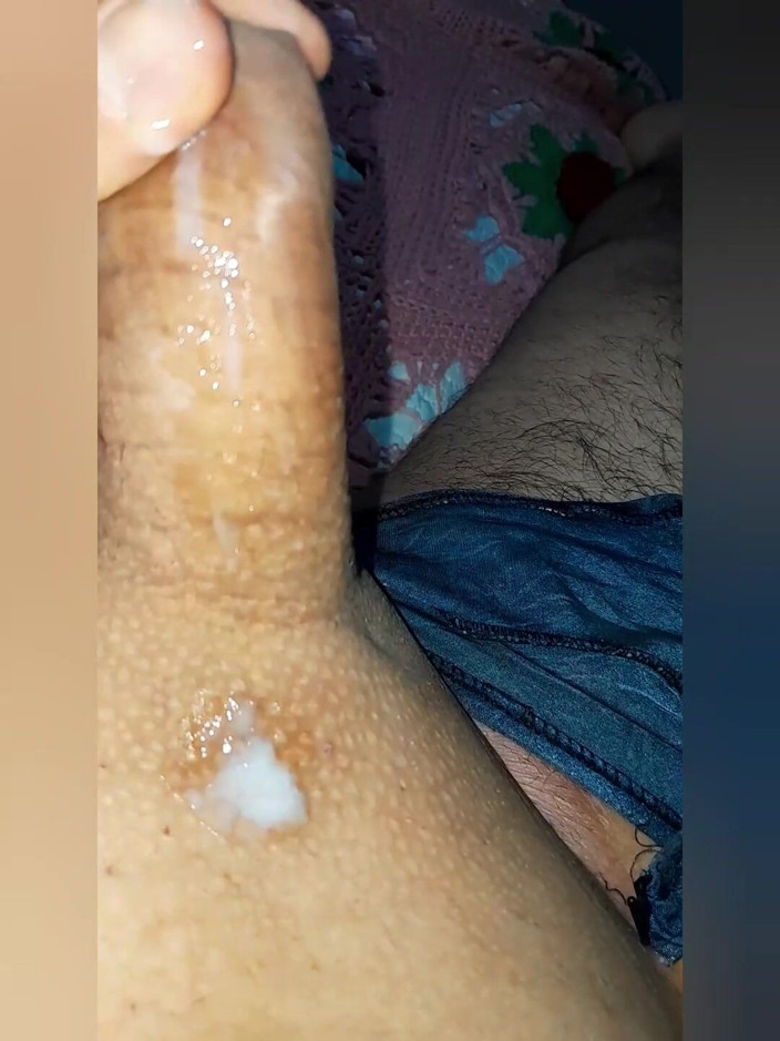 Davidandrexxx: Сексуальные стринги кончают